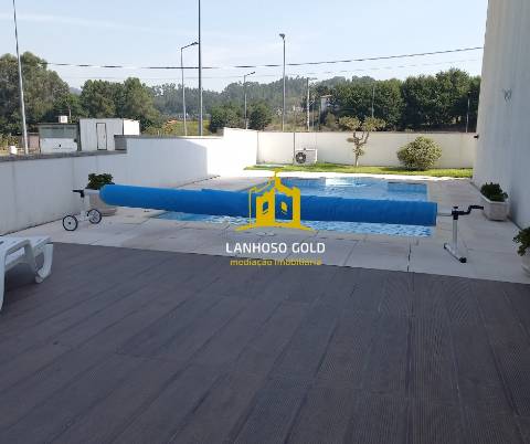 Moradia Geminada T4 Venda em Fonte Arcada e Oliveira,Póvoa de Lanhoso