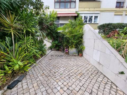 Apartamento T2 Venda em Alvalade,Lisboa