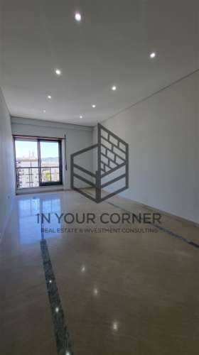 Apartamento T2 Arrendamento em Loures,Loures