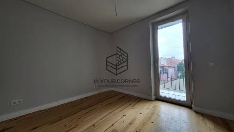 Apartamento T2 Arrendamento em Estrela,Lisboa