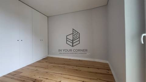 Apartamento T2 Arrendamento em Estrela,Lisboa