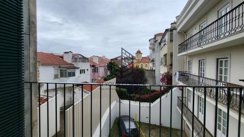 Apartamento T2 Arrendamento em Estrela,Lisboa