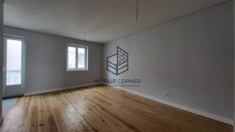 Apartamento T2 Arrendamento em Estrela,Lisboa
