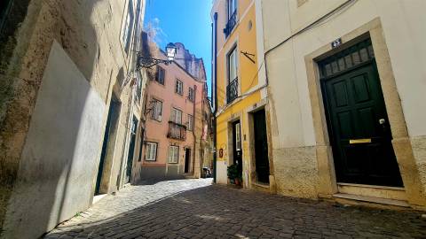 Prédio >=T10 Venda em Santa Maria Maior,Lisboa