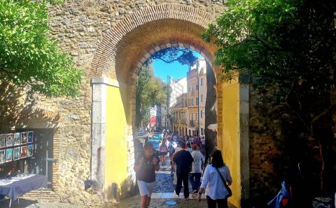 Prédio >=T10 Venda em Santa Maria Maior,Lisboa