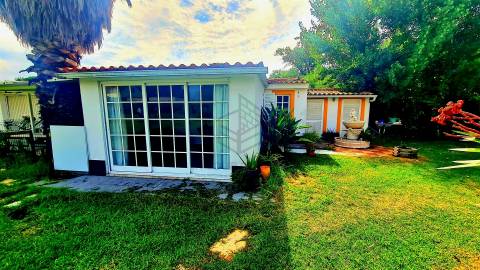 Moradia >=T10 Venda em Azeitão (São Lourenço e São Simão),Setúbal