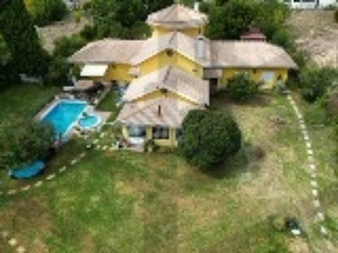 Moradia >=T10 Venda em Azeitão (São Lourenço e São Simão),Setúbal