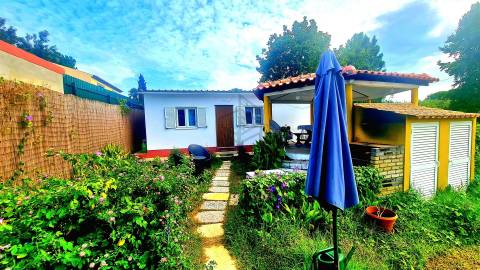 Moradia T3 Arrendamento em Azeitão (São Lourenço e São Simão),Setúbal