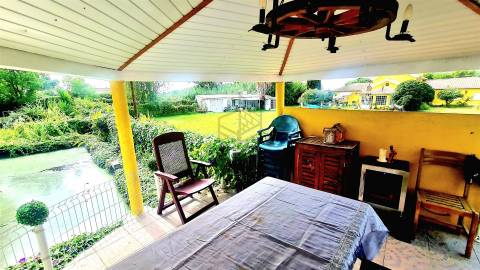 Moradia T3 Arrendamento em Azeitão (São Lourenço e São Simão),Setúbal