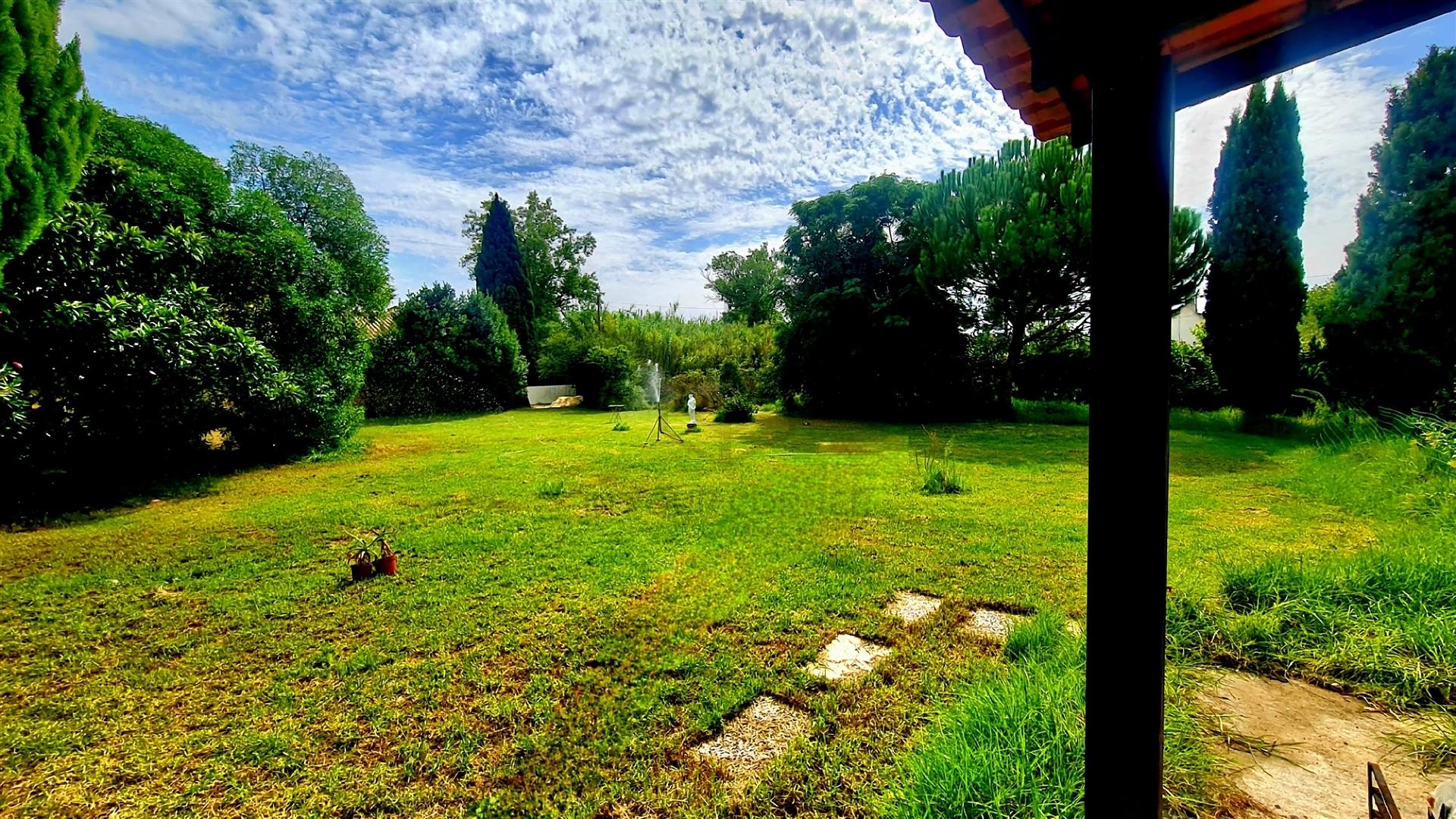 Moradia T2 Arrendamento em Azeitão (São Lourenço e São Simão),Setúbal