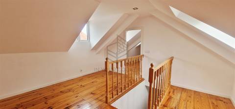 Apartamento T2 DUPLEX Arrendamento em Belém,Lisboa