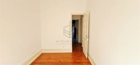 Apartamento T2 Venda em São Vicente,Lisboa