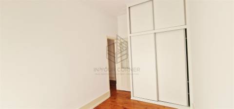 Apartamento T2 Venda em São Vicente,Lisboa