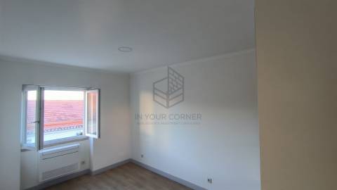 Apartamento T4 DUPLEX Venda em São Vicente,Lisboa
