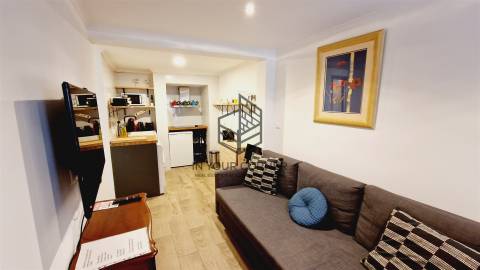 Apartamento T1+1 Arrendamento em Misericórdia,Lisboa