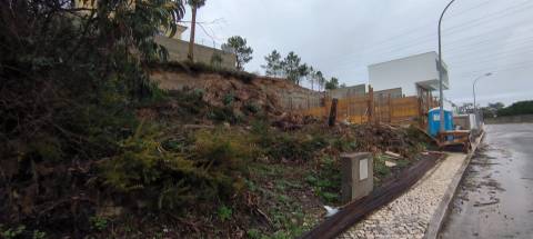 Lote de Terreno  Venda em Almargem do Bispo, Pêro Pinheiro e Montelavar,Sintra