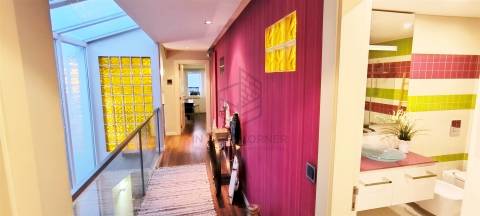 Moradia T5 Venda em Ramada e Caneças,Odivelas