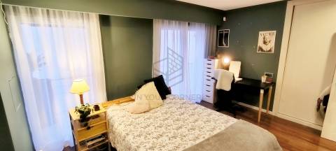 Moradia T5 Venda em Ramada e Caneças,Odivelas