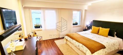 Moradia T5 Venda em Ramada e Caneças,Odivelas