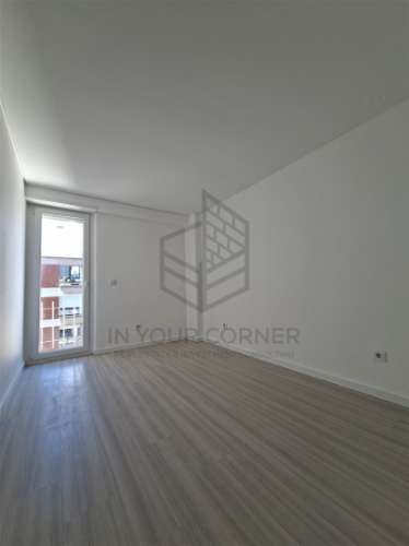 Apartamento T3 Arrendamento em Estrela,Lisboa