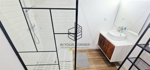 Apartamento T2 Arrendamento em São Vicente,Lisboa
