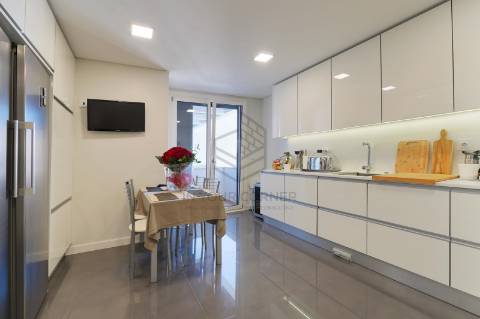 Apartamento T3 Arrendamento em Loures,Loures