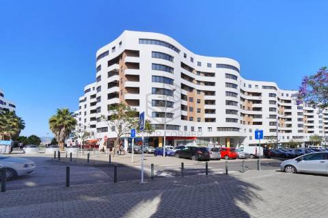 Apartamento T3 Arrendamento em Loures,Loures