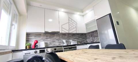 Apartamento T3 Venda em São Vicente,Lisboa
