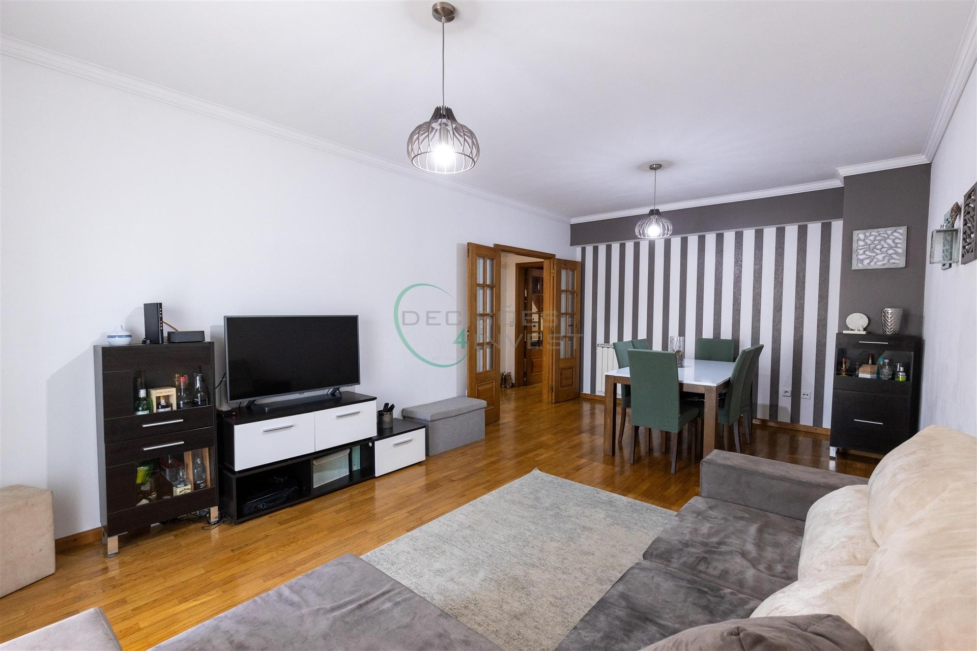 Apartamento T2 duplex em São Salvador, Ílhavo