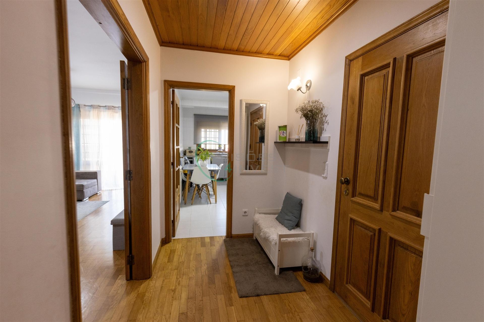 Apartamento T2 duplex em São Salvador, Ílhavo