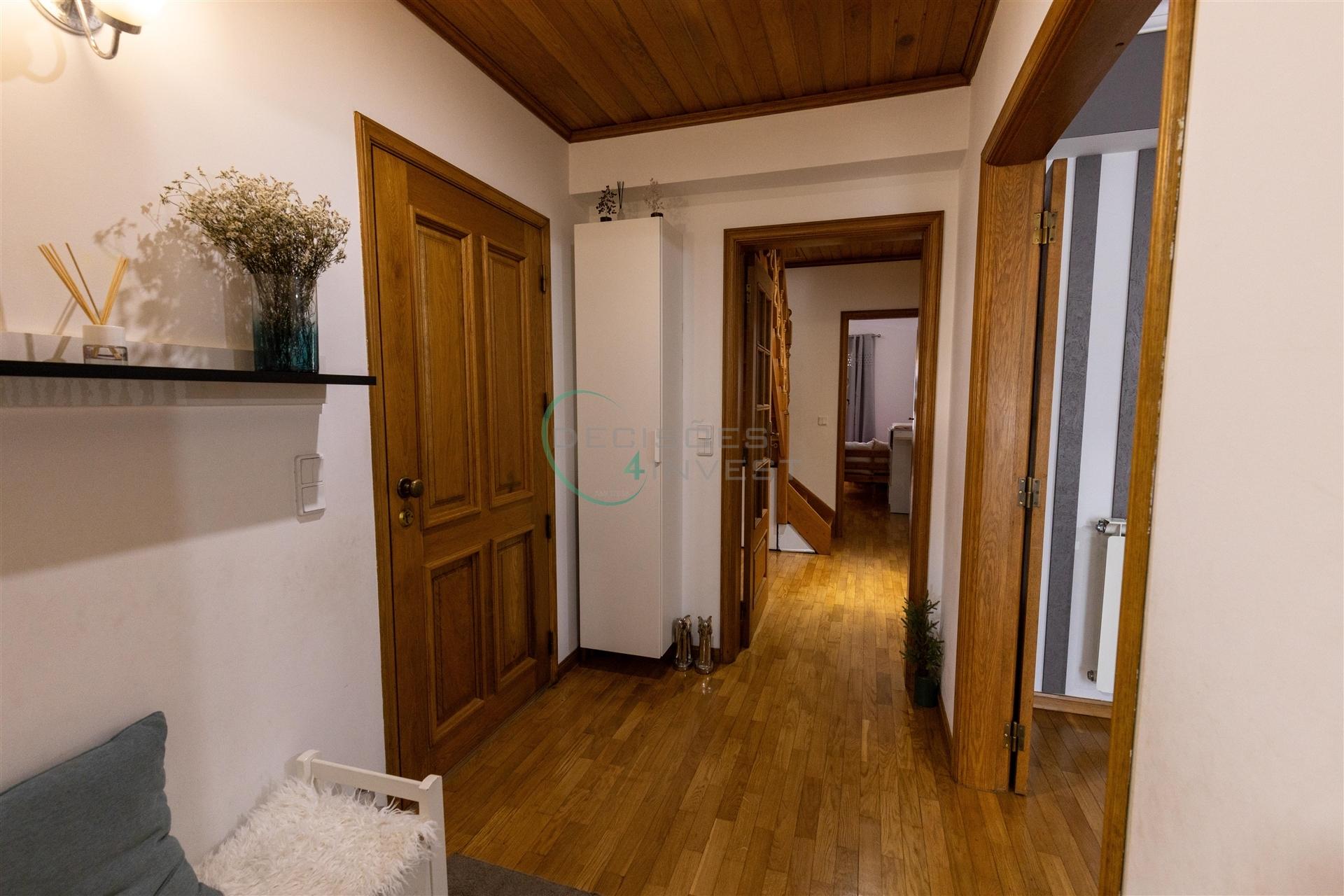 Apartamento T2 duplex em São Salvador, Ílhavo