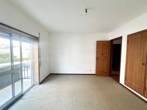 Apartamento T2 Venda em Albergaria-a-Velha e Valmaior,Albergaria-a-Velha