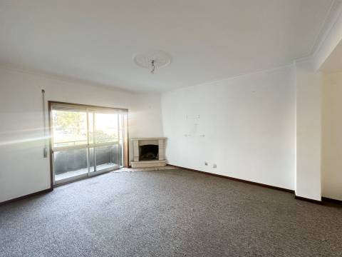 Apartamento T2 Venda em Albergaria-a-Velha e Valmaior,Albergaria-a-Velha