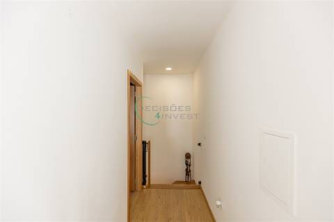 Moradia T4 duplex em São Salvador, Ílhavo
