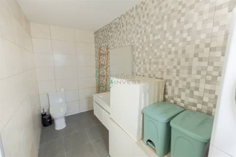 Moradia T4 duplex em São Salvador, Ílhavo