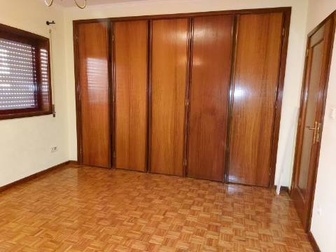 Apartamento T1+1 Venda em Mafamude e Vilar do Paraíso,Vila Nova de Gaia