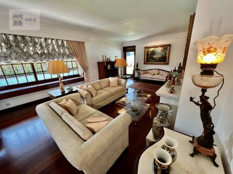 Moradia Isolada T5 Venda em Gulpilhares e Valadares,Vila Nova de Gaia