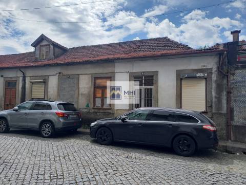 Moradia Devoluta T2 Venda em Campanhã,Porto