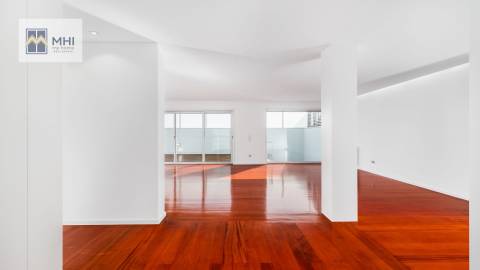 Moradia T4+1 Venda em Espinho,Espinho