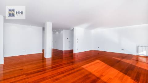 Moradia T4+1 Venda em Espinho,Espinho