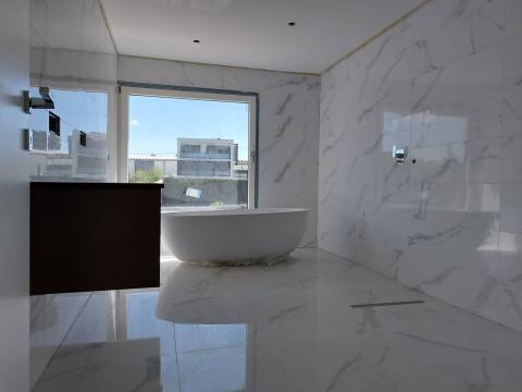 Moradia T4 Venda em Folhadela,Vila Real