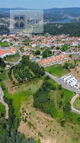 Terreno  Venda em Sandim, Olival, Lever e Crestuma,Vila Nova de Gaia