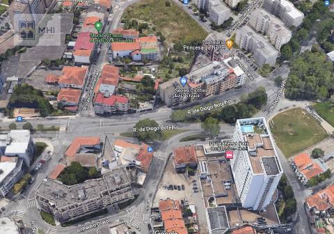 Loja  Arrendamento em Lordelo do Ouro e Massarelos,Porto