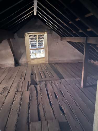 Prédio histórico na emblemática cidade do Montijo para reabilitar