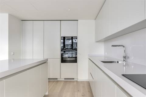 Apartamento T2 Venda em Parque das Nações,Lisboa