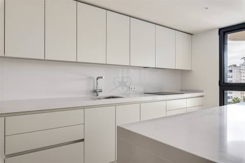 Apartamento T2 Venda em Parque das Nações,Lisboa