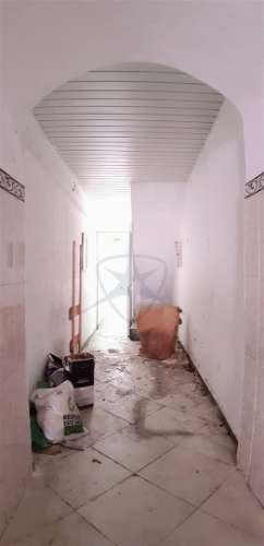 Prédio Misto para Investimento na Avenida dos Pescadores - Montijo