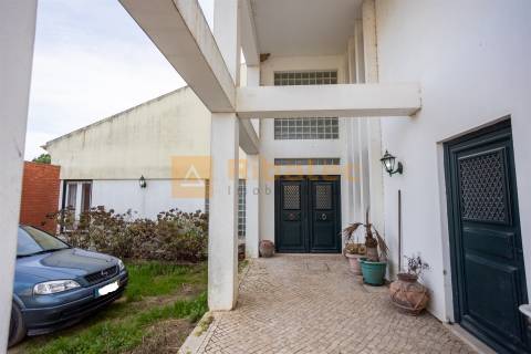 Moradia em Vale Mansos