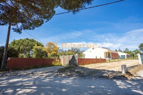 Moradia em Vale Mansos