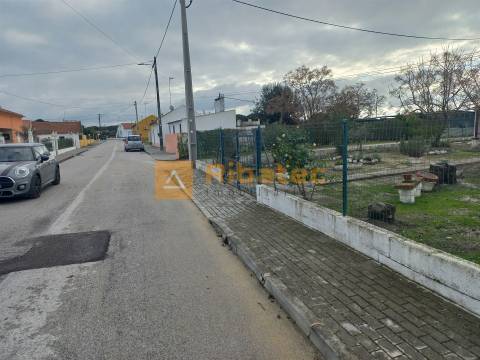 Edifício destinado a arrecadação na Volta do Vale